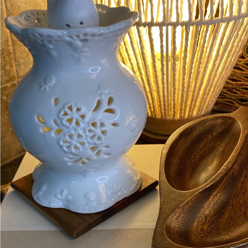 Elegant White Ceramic Vase with Floral Design